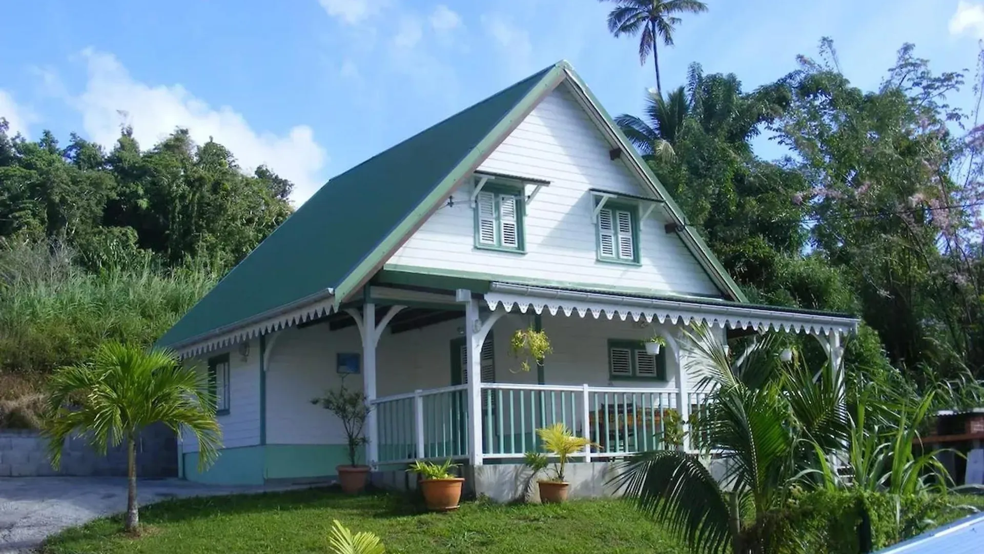 Villa Familiale Avec Piscine Pres De Sainte-Luce location